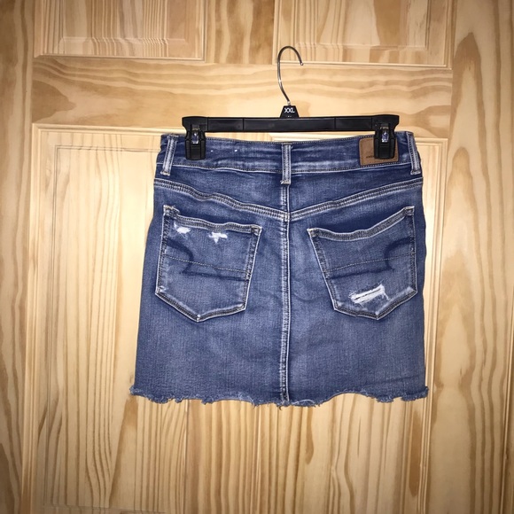 American Eagle Outfitters Ne(x)t level stretch X distressed jean skirt size 6 - Picture 2 of 4